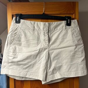 Women's Classic Ivory Vineyard Vines Shorts